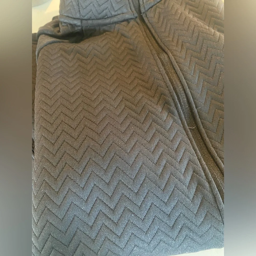 ADIDAS GOLF Women’s Zig Zag Textured Jacket Black M,